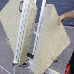 EDMA Table De Découpe Pour Isolants En Panneau + Couteau Découpe Et Valise Transport -Haros Magasin table a decoupe pour isolant en panneau 4